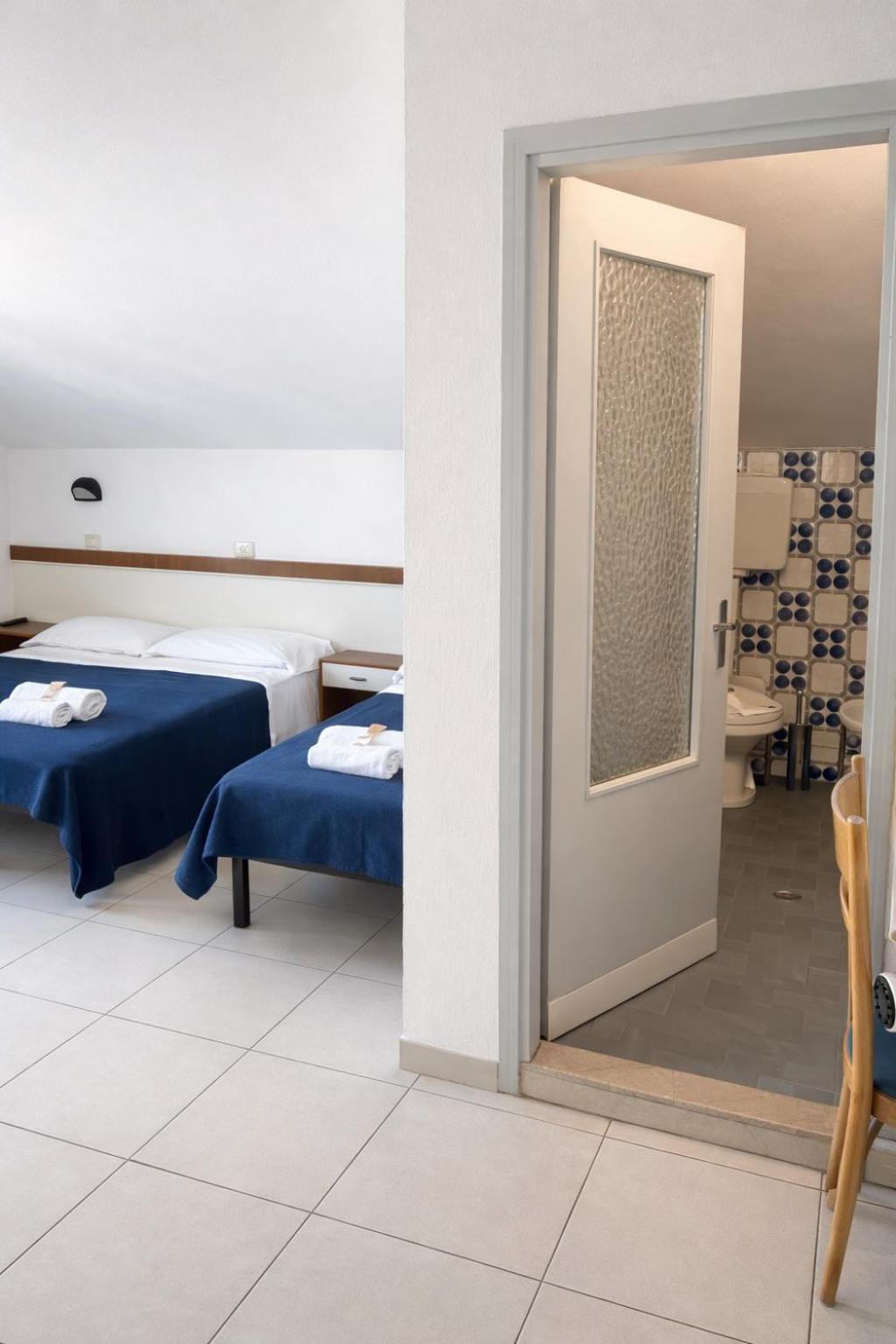Economy Quadruple Room